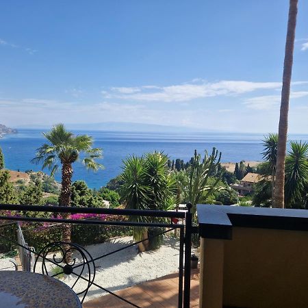 Taormina Bella Vista Apartment In Center With Pool By Taormina Holidays Eksteriør billede